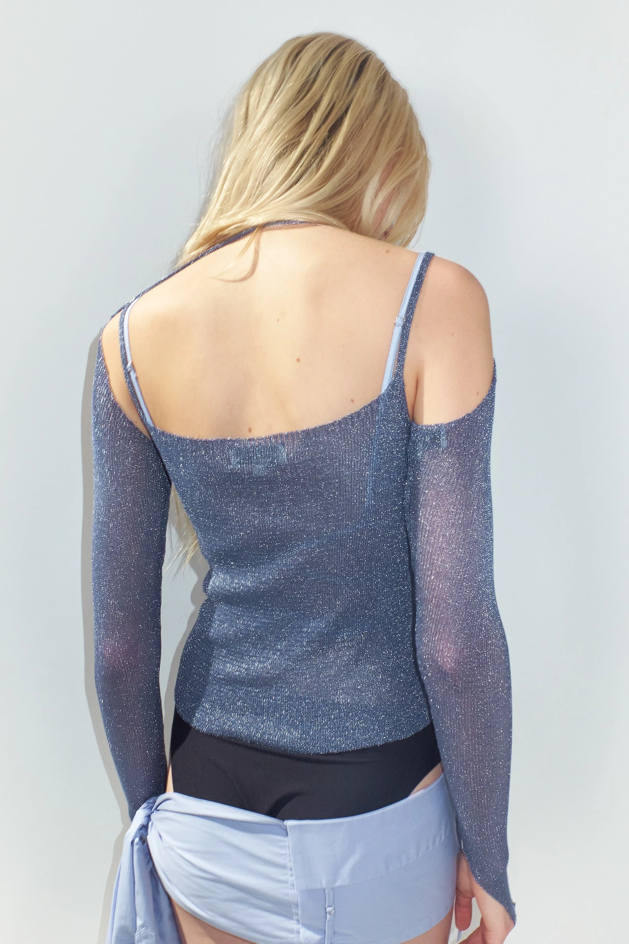 EC-Miista-Jazmin-Cobalto-Top-Sable-Cobalt-Sleeves-04