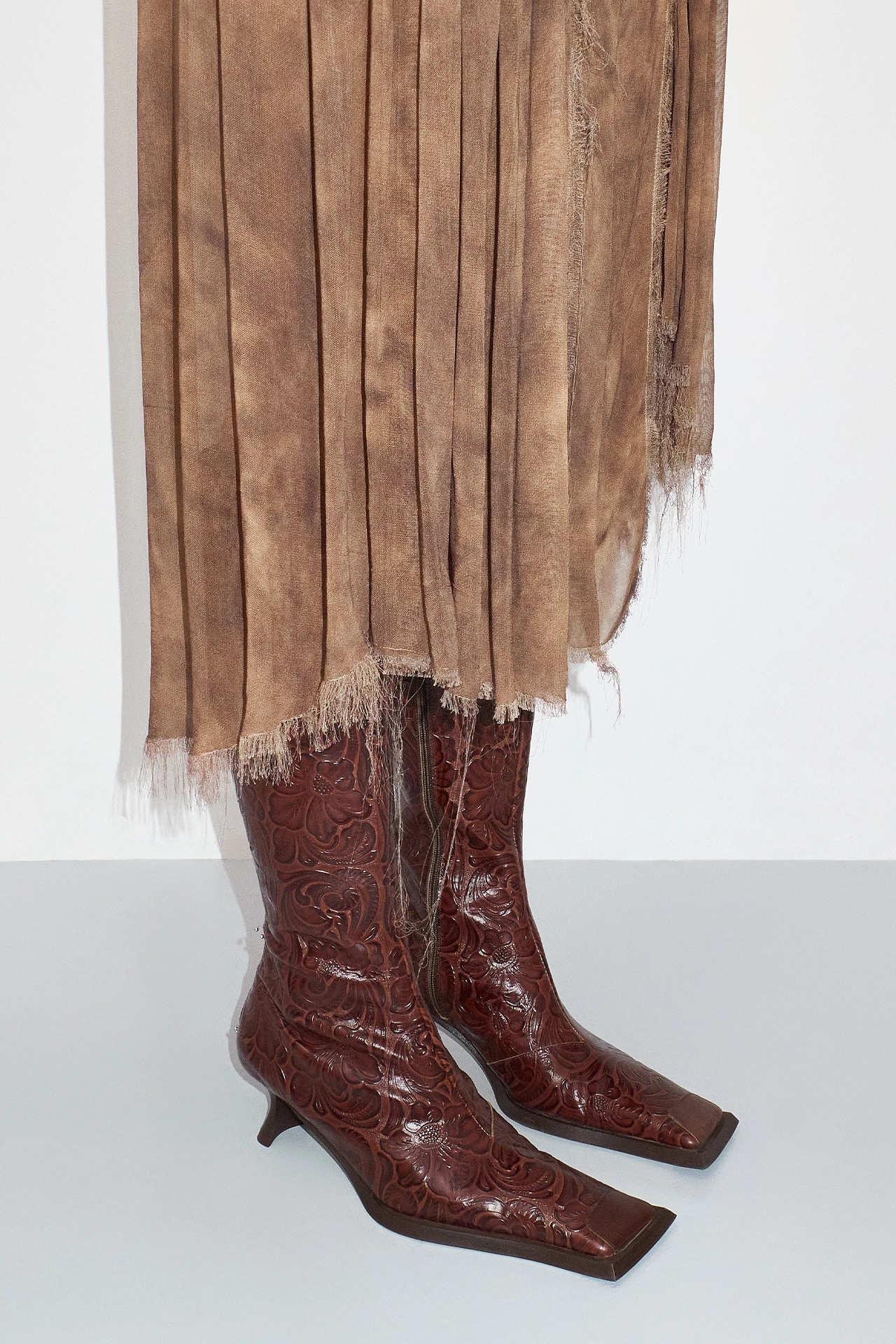 EC-Miista-Alfreda-Brown-Tall-Boots-01