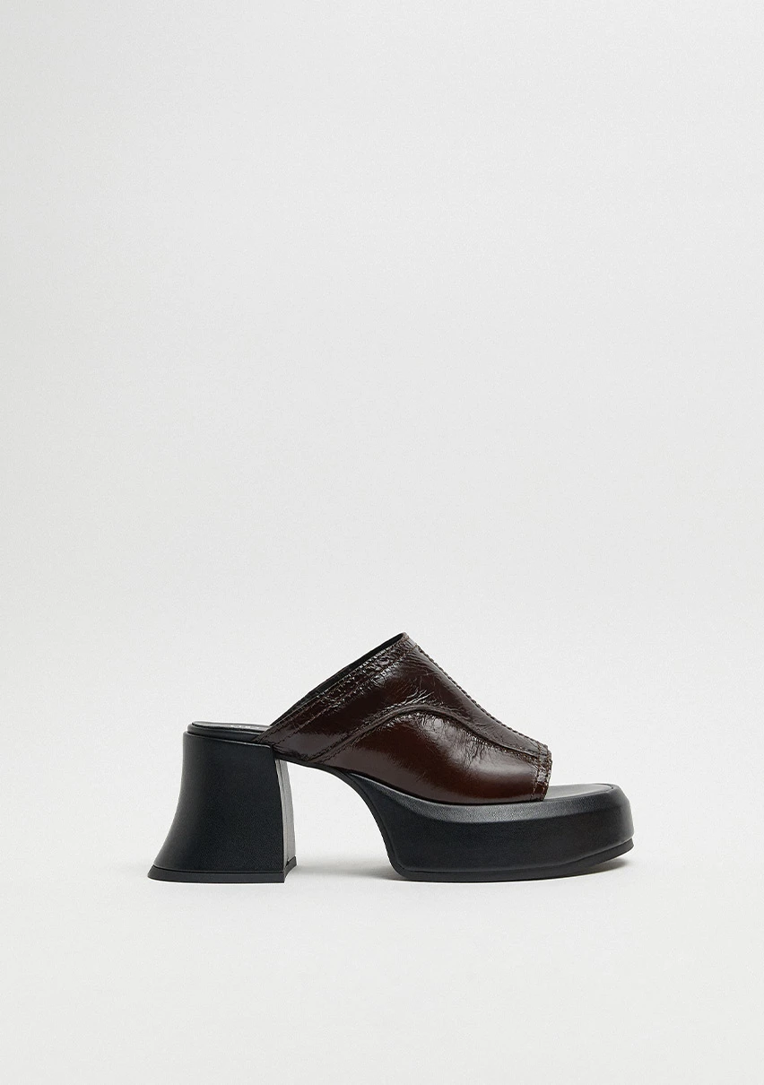 Raissa Brown Mule Sandals | Miista Europe | Made in Portugal