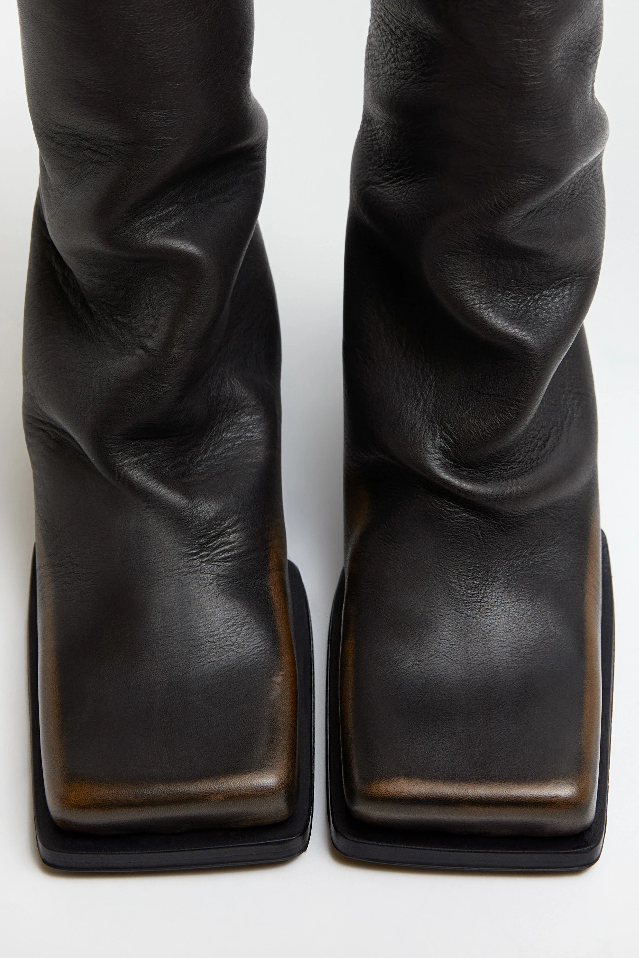 Miista-carmel-black-brown-tall-boots-02