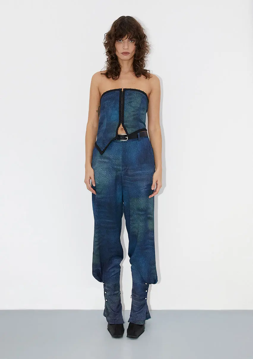 ec-miista-sanne-trousers-piercings-Chione-Blue-Printed-Dress-cp-4