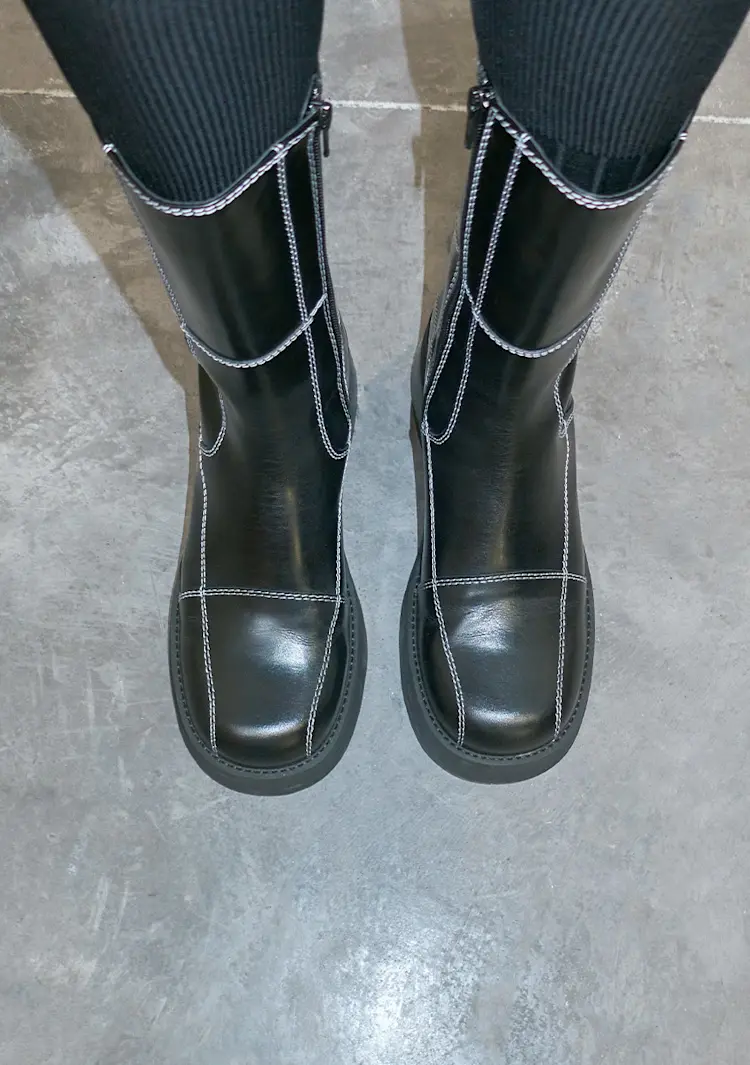 oliana black leather boots