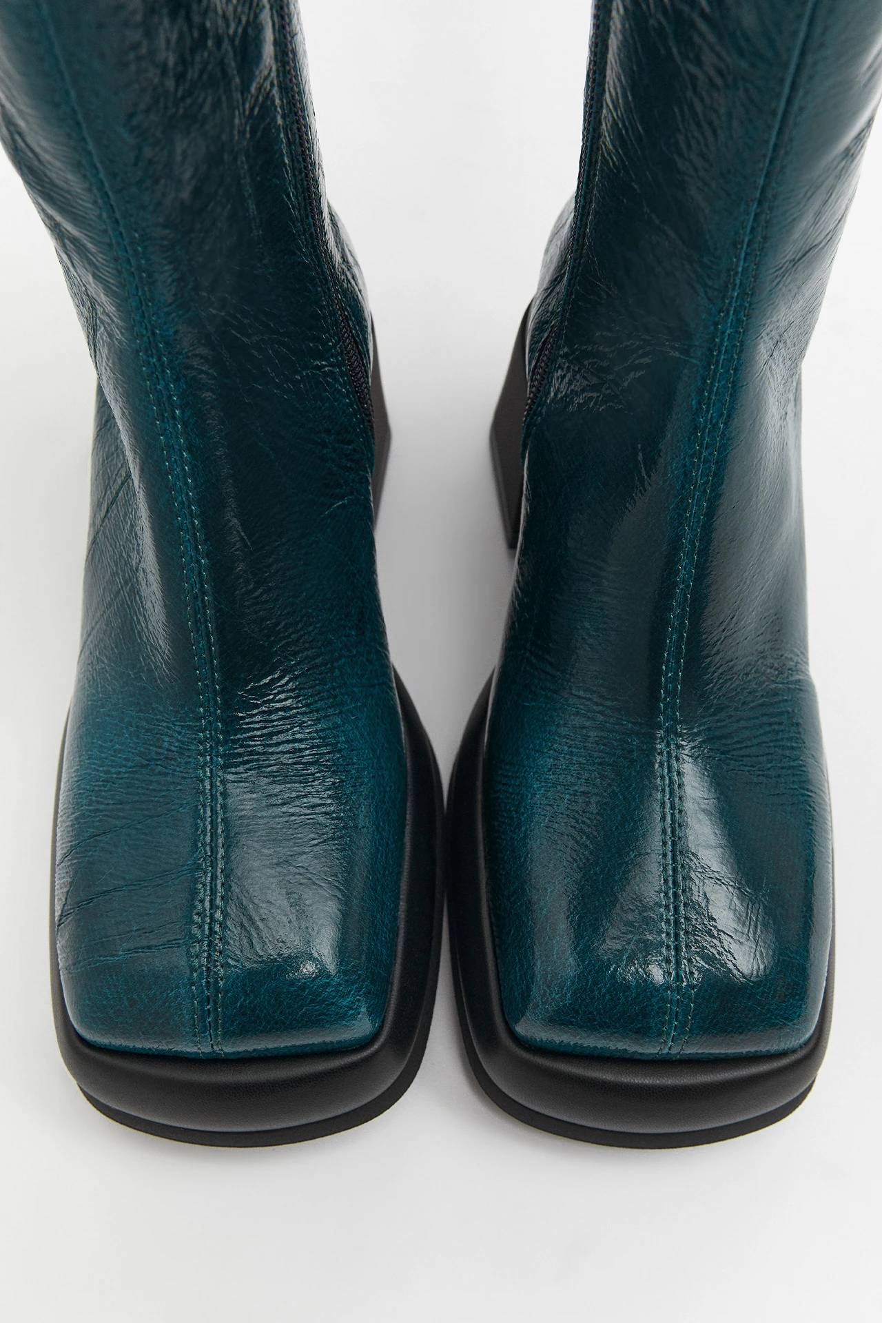 E8-Cassia-Blue-Boots-03