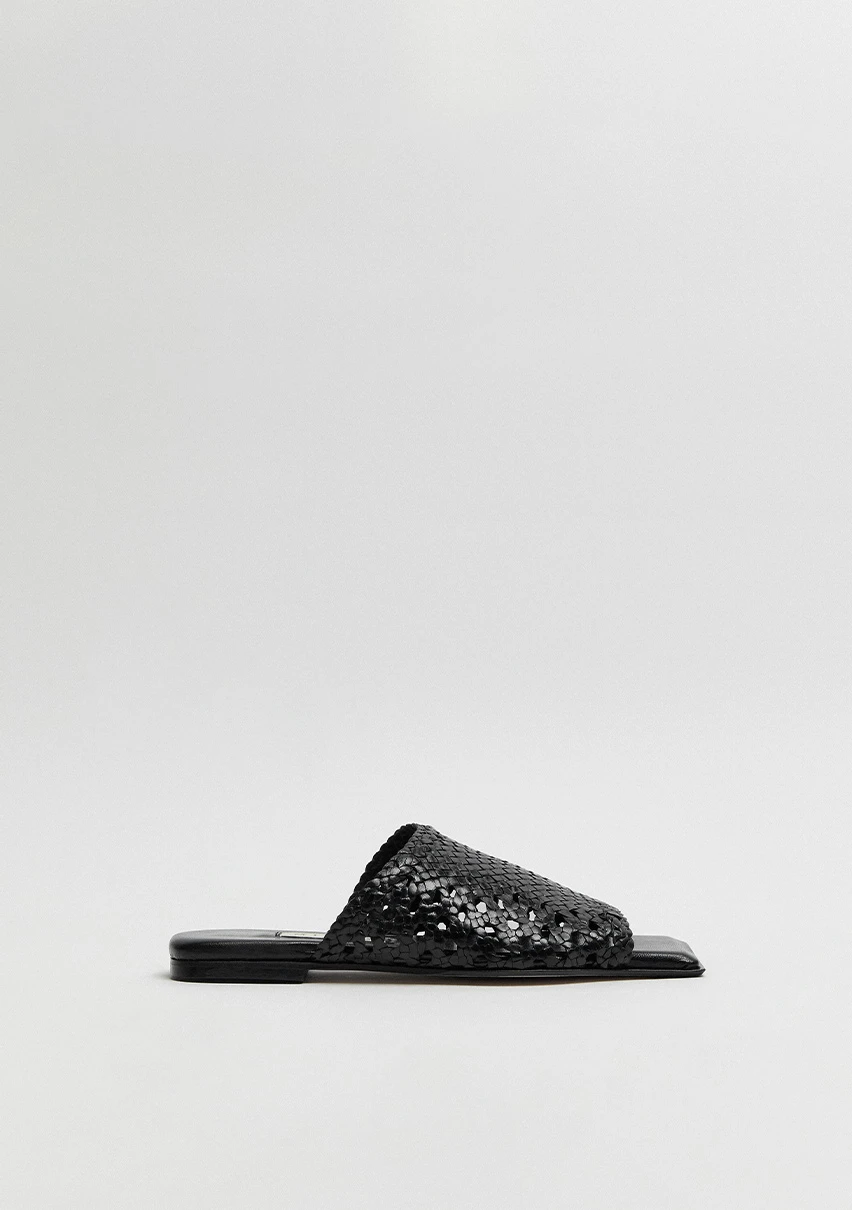 Miista-mayra-black-sandal-CP-1