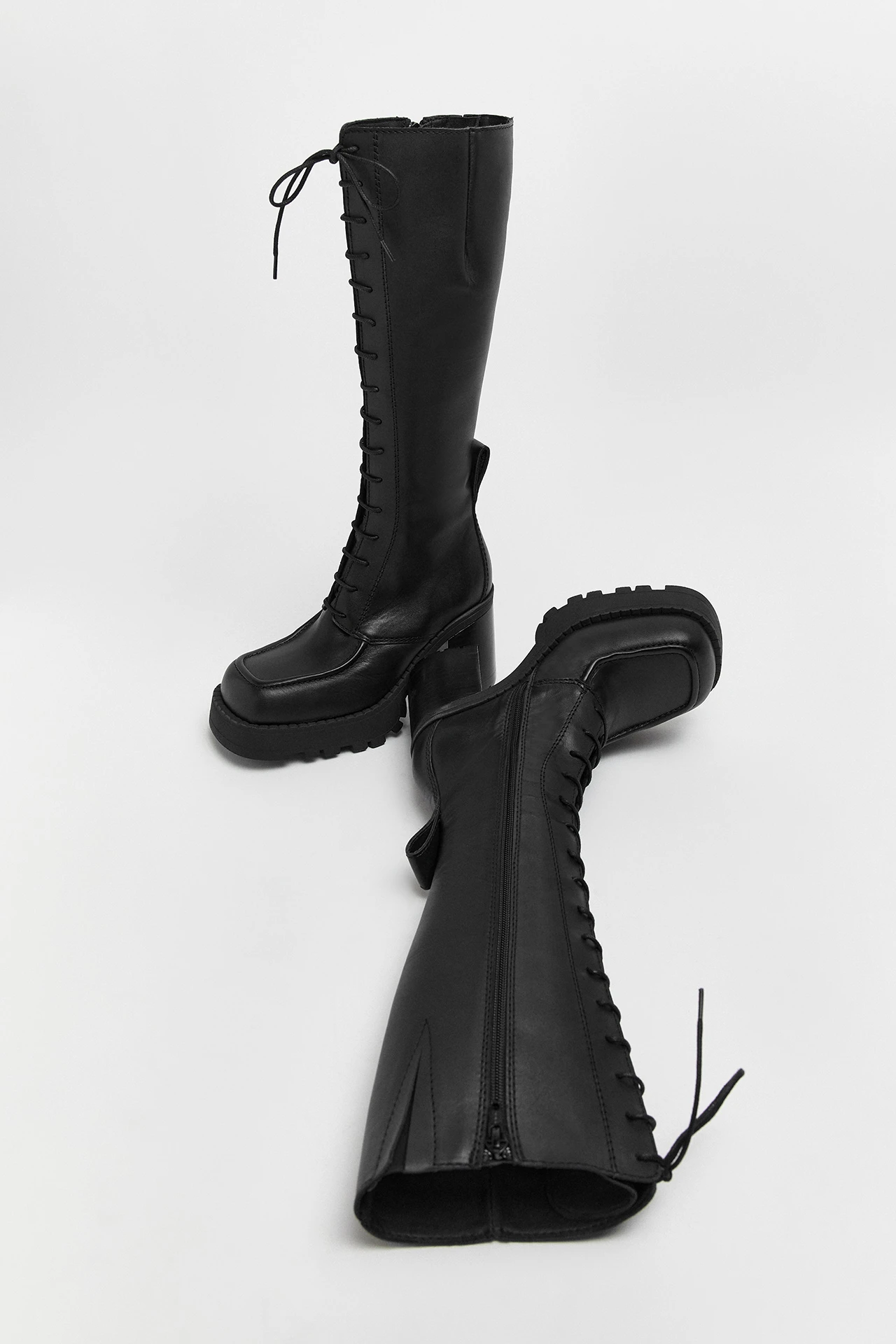 E8-grit-black-tall-boots-02