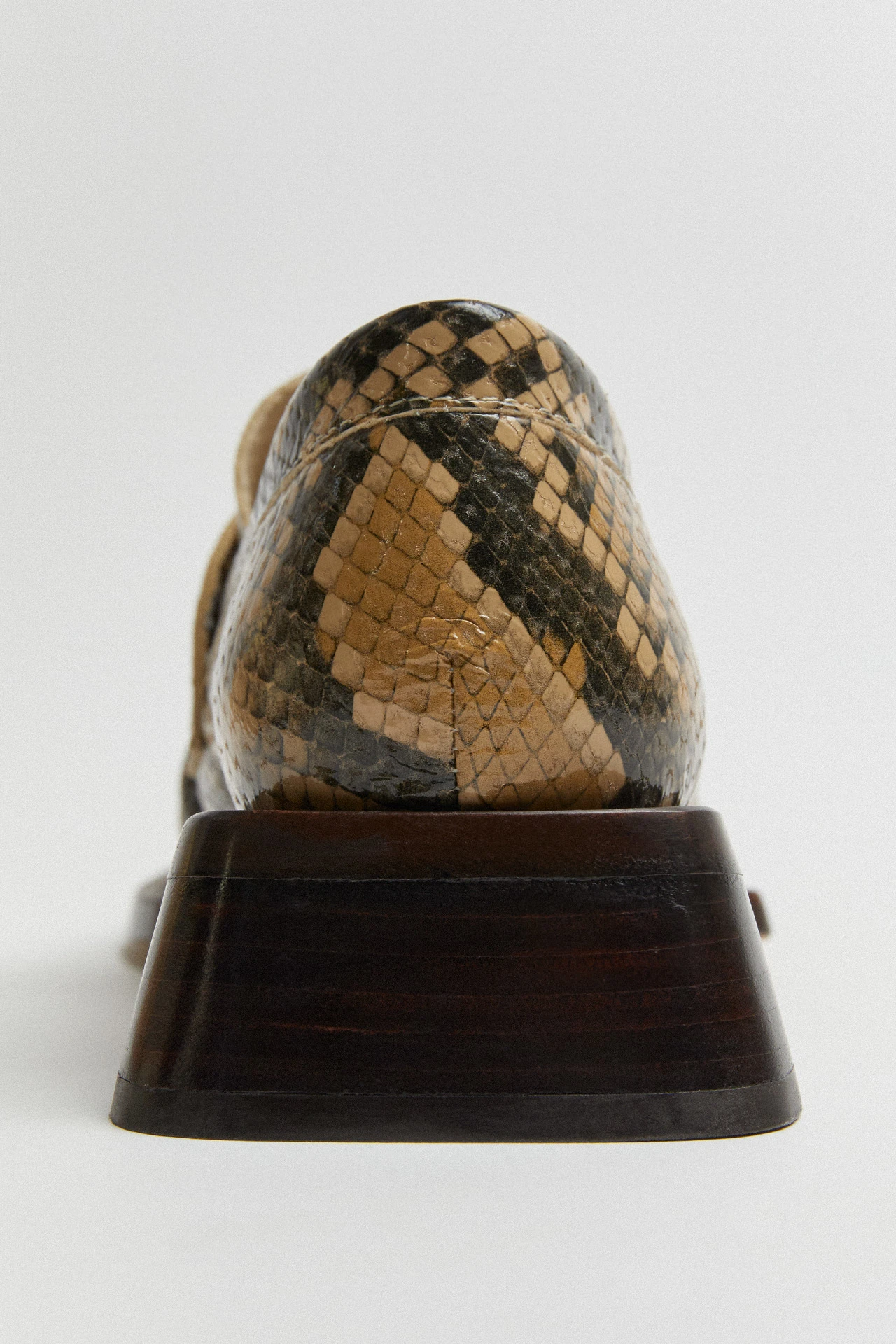 Miista-Airi-Sand-Snake-Loafers-05