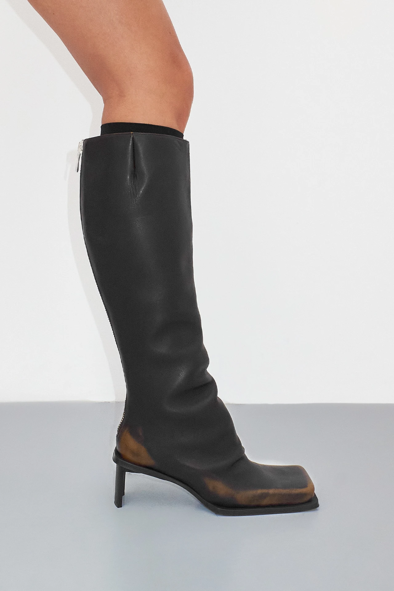 ec-miista-Carmel-Black-Brown-Tall-Boots-02