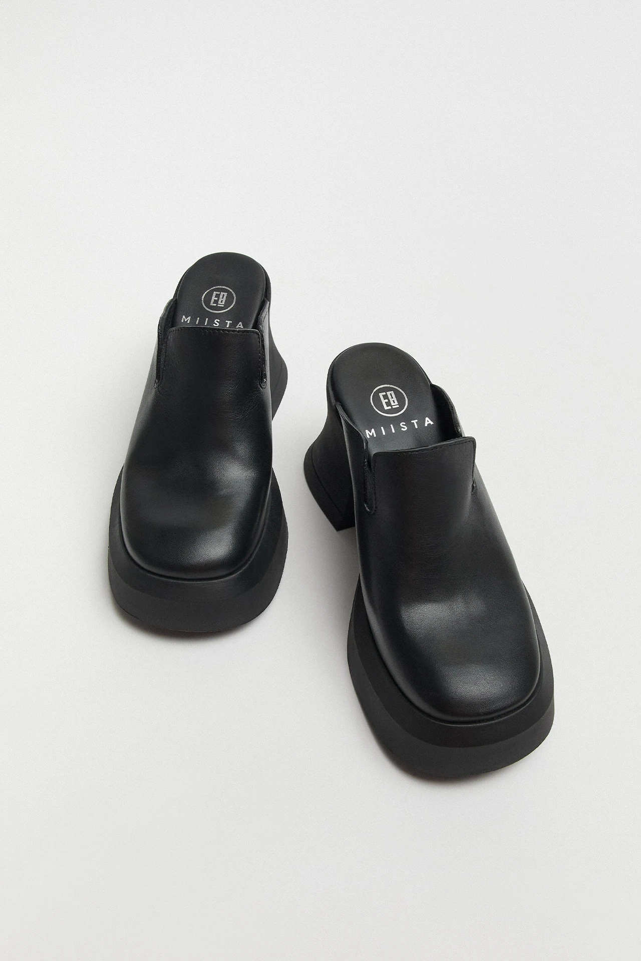 E8-otavia-black-mules-04