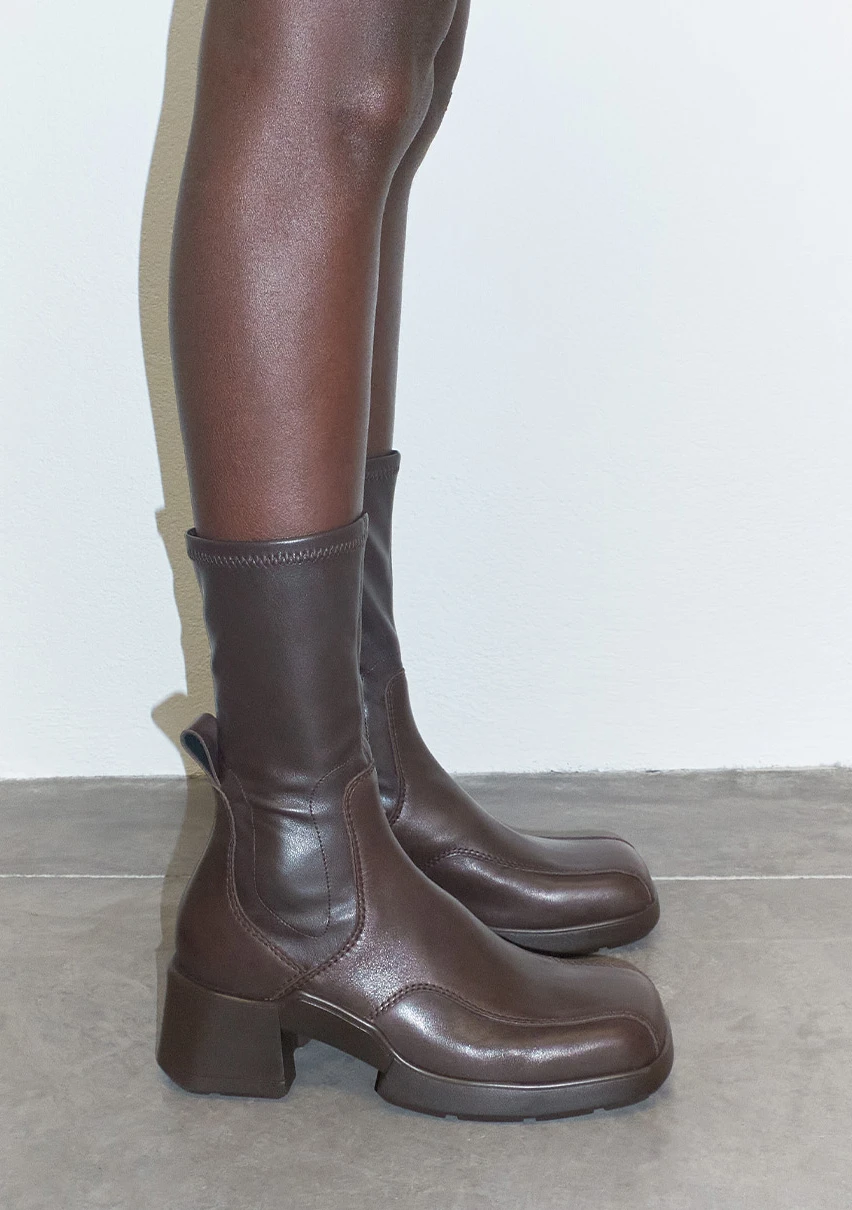 EC-E8-viken-brown-boots-CP-2