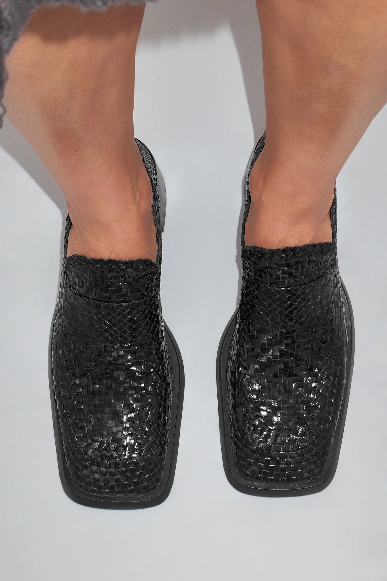 EC-miista-ligia-black-loafers-02