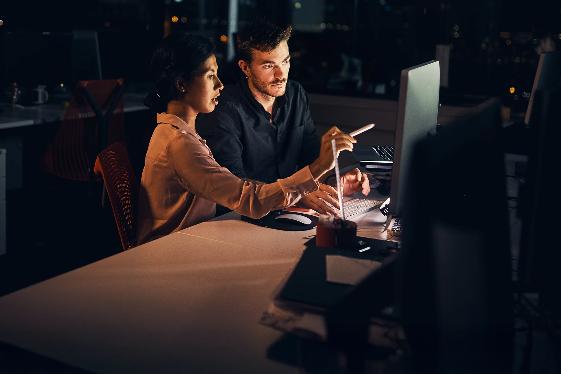 Driving-Business-Impact-Intersection-Data-Technology-and-Insurance-Innovation-Desktop Banner