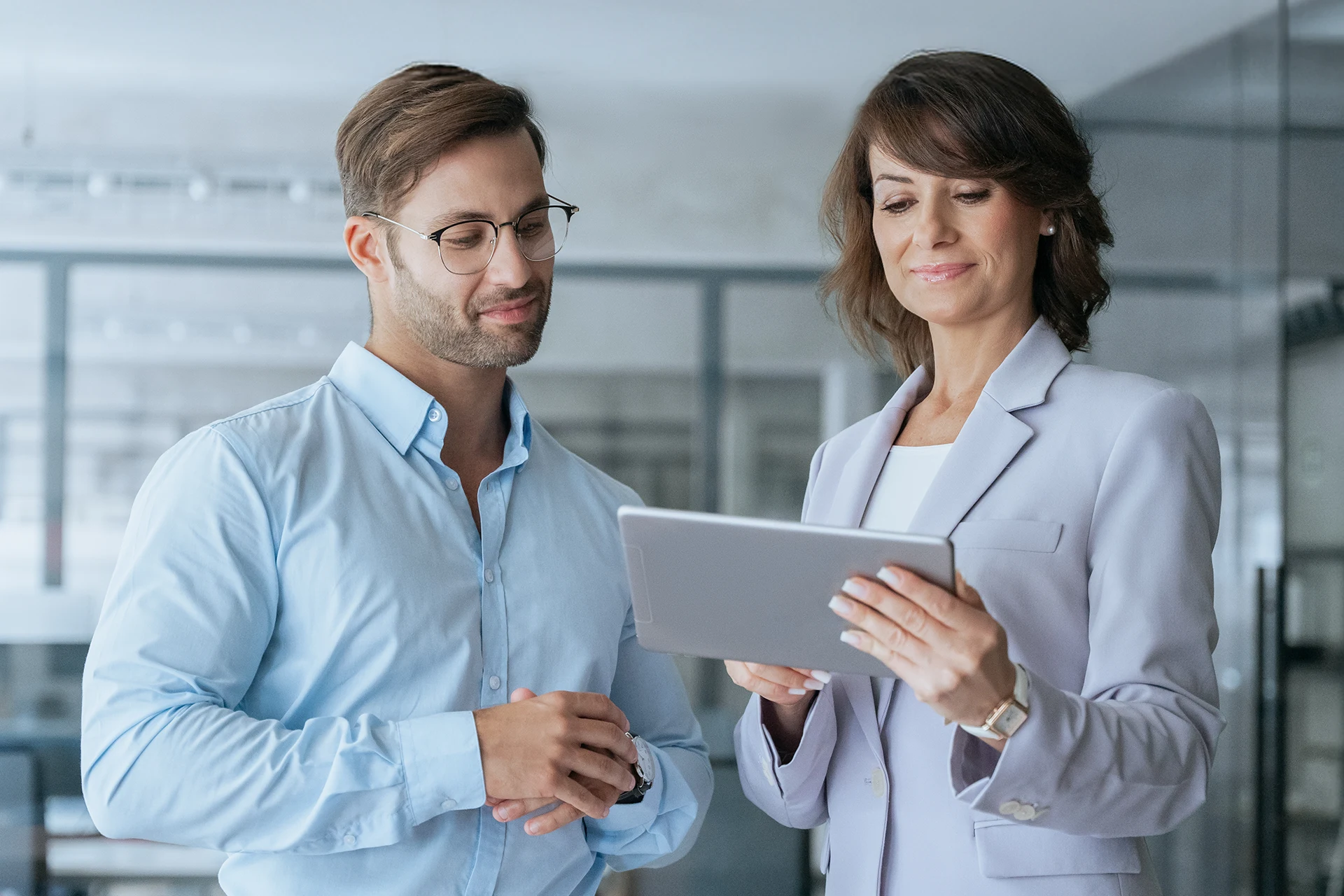 Commercial & corporate banking 1920x1280