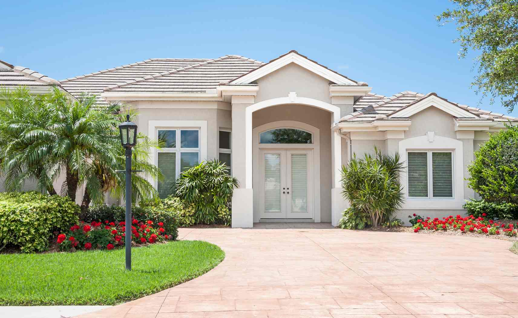 new-year-new-home-buying-a-house-2020