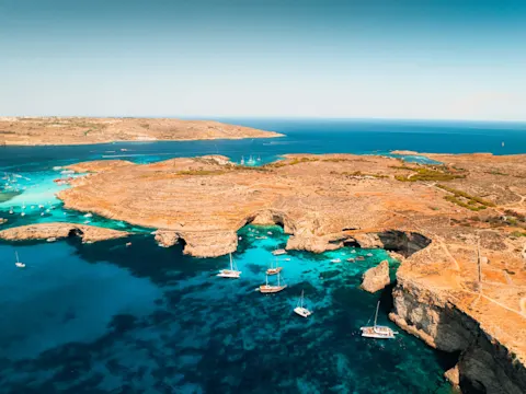 Dit zijn de mooiste badplaatsen op Malta