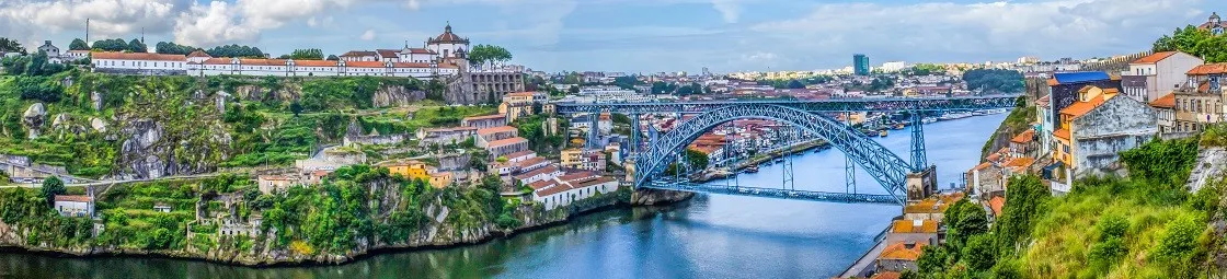 Header Porto, Portugal