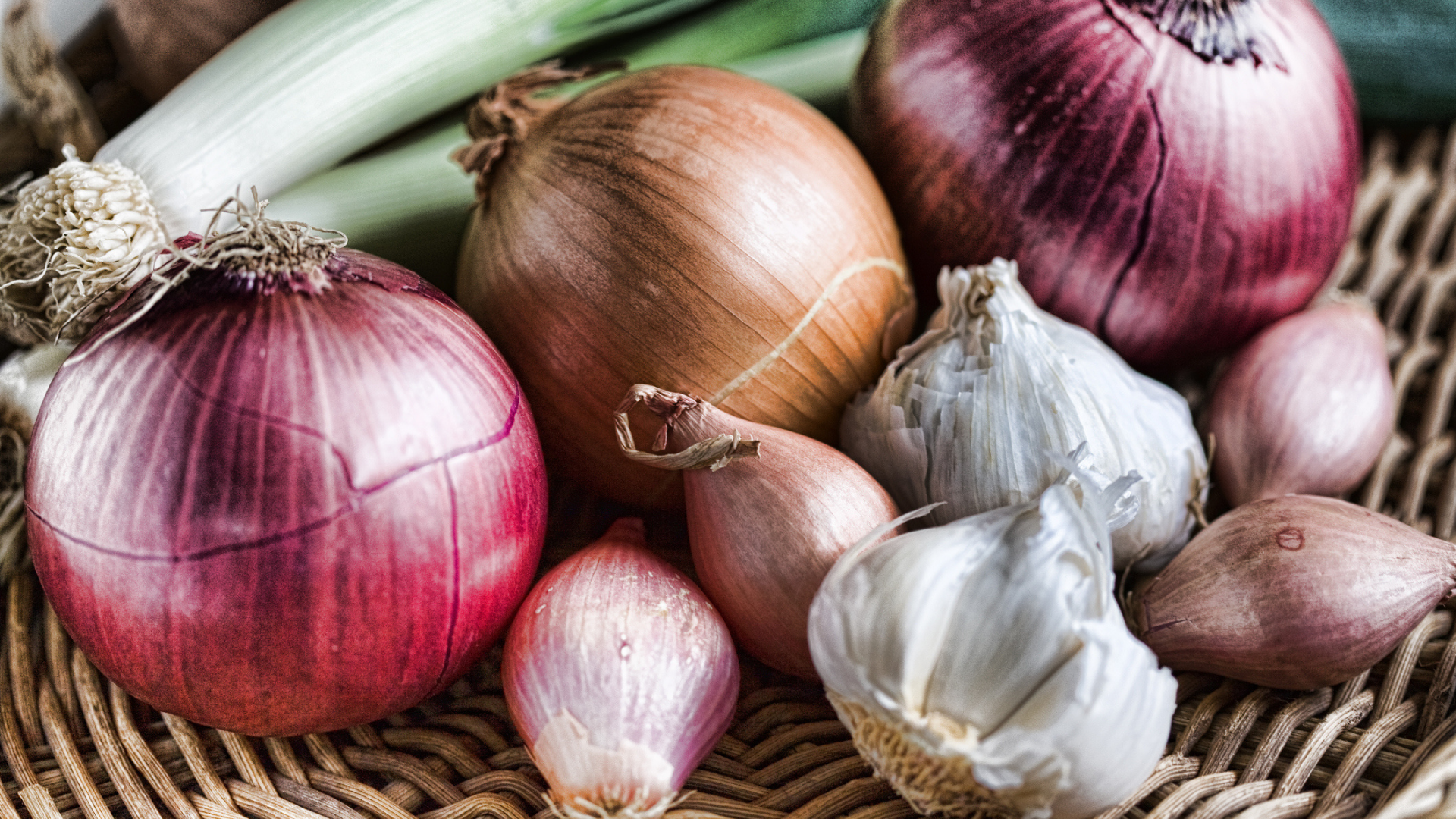 Prebiotic foods such as onions and garlic