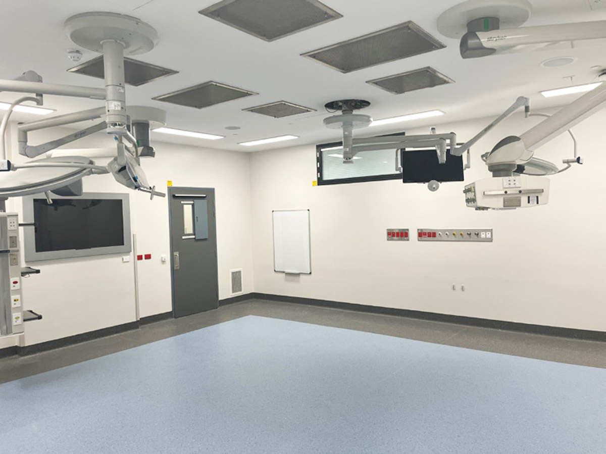 Acr6142918194636813403165