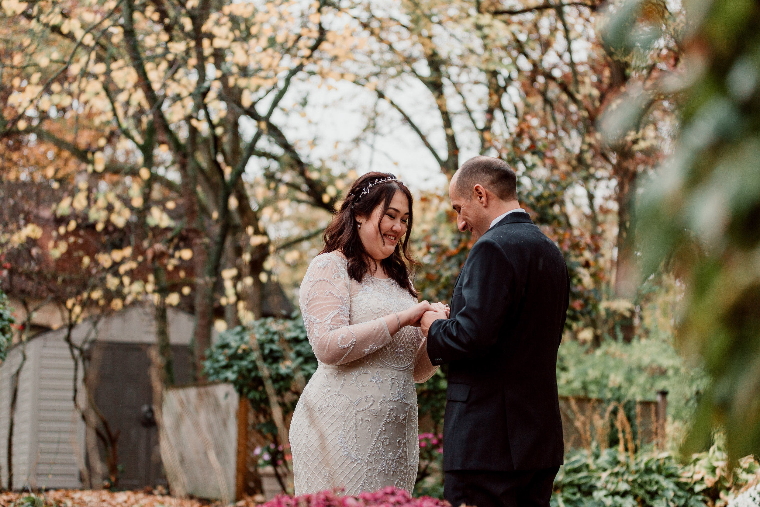 Park wedding photo ideas | 
Intimate Elopement in Palos Park IL | The Wayside Chapel at The Center Wedding | The Center Garden Wedding | Rainy Fall Wedding | Fall Chicago Wedding | Elopement Photographer Chicago
