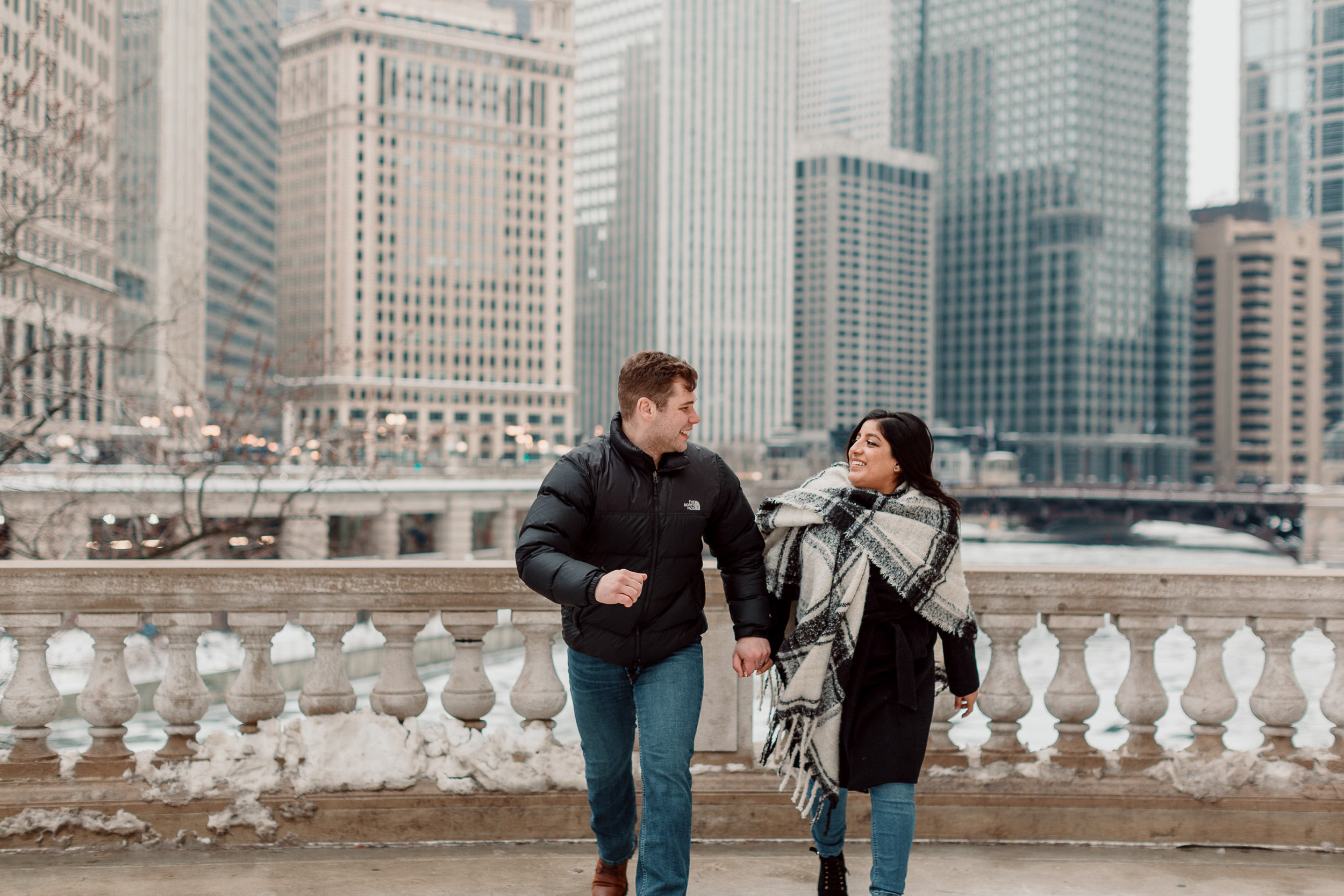 Best locations for Chicago engagement photos | winter
