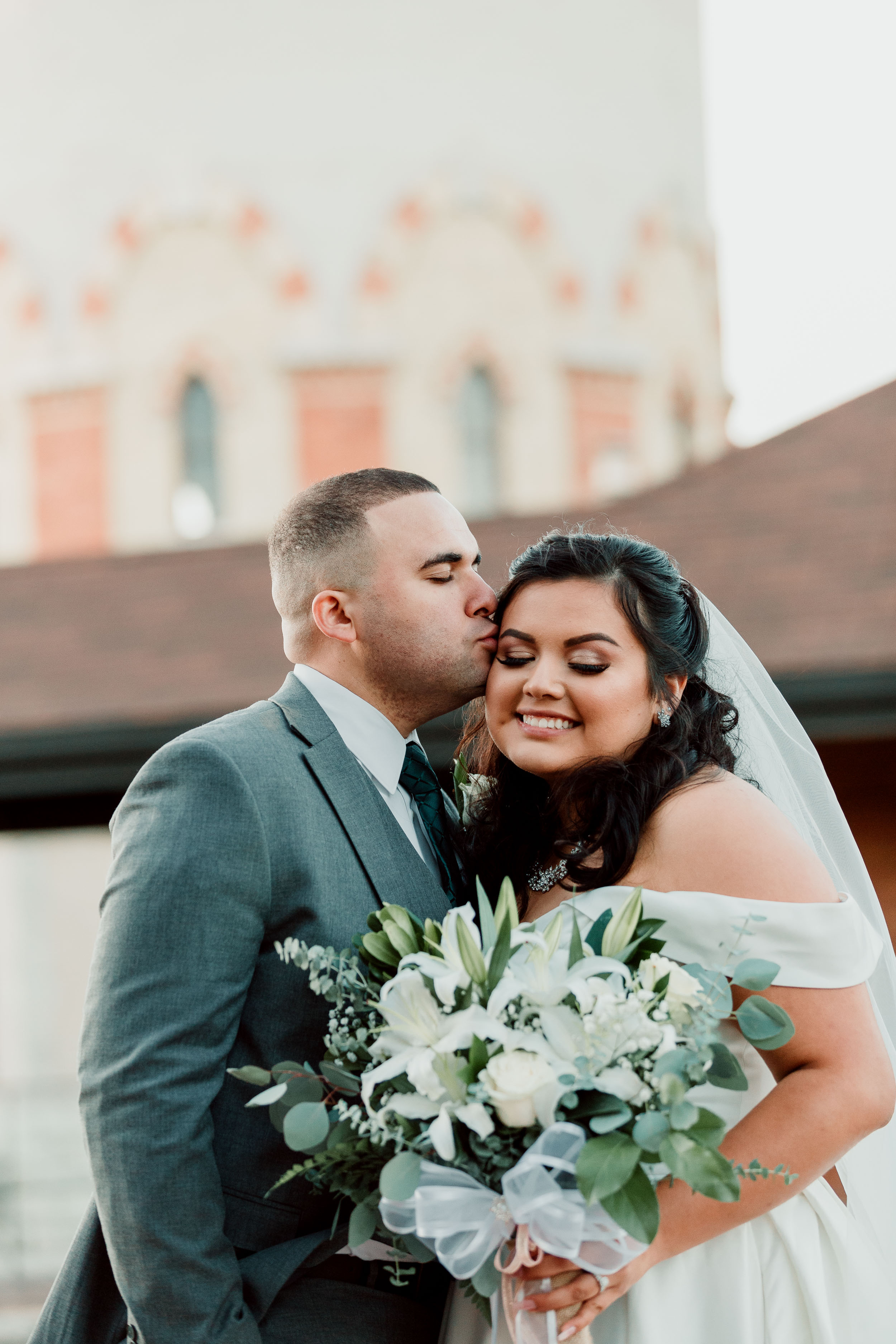 Poses for Wedding Photos | Backyard Chicago Wedding | Emotional Chicago Wedding | Historic Downtown Riverside Wedding Photos | Chicago Wedding Photographer | Metra Station Wedding Photos | Small Weddings in Chicago | Intimate Elopements in Chicago