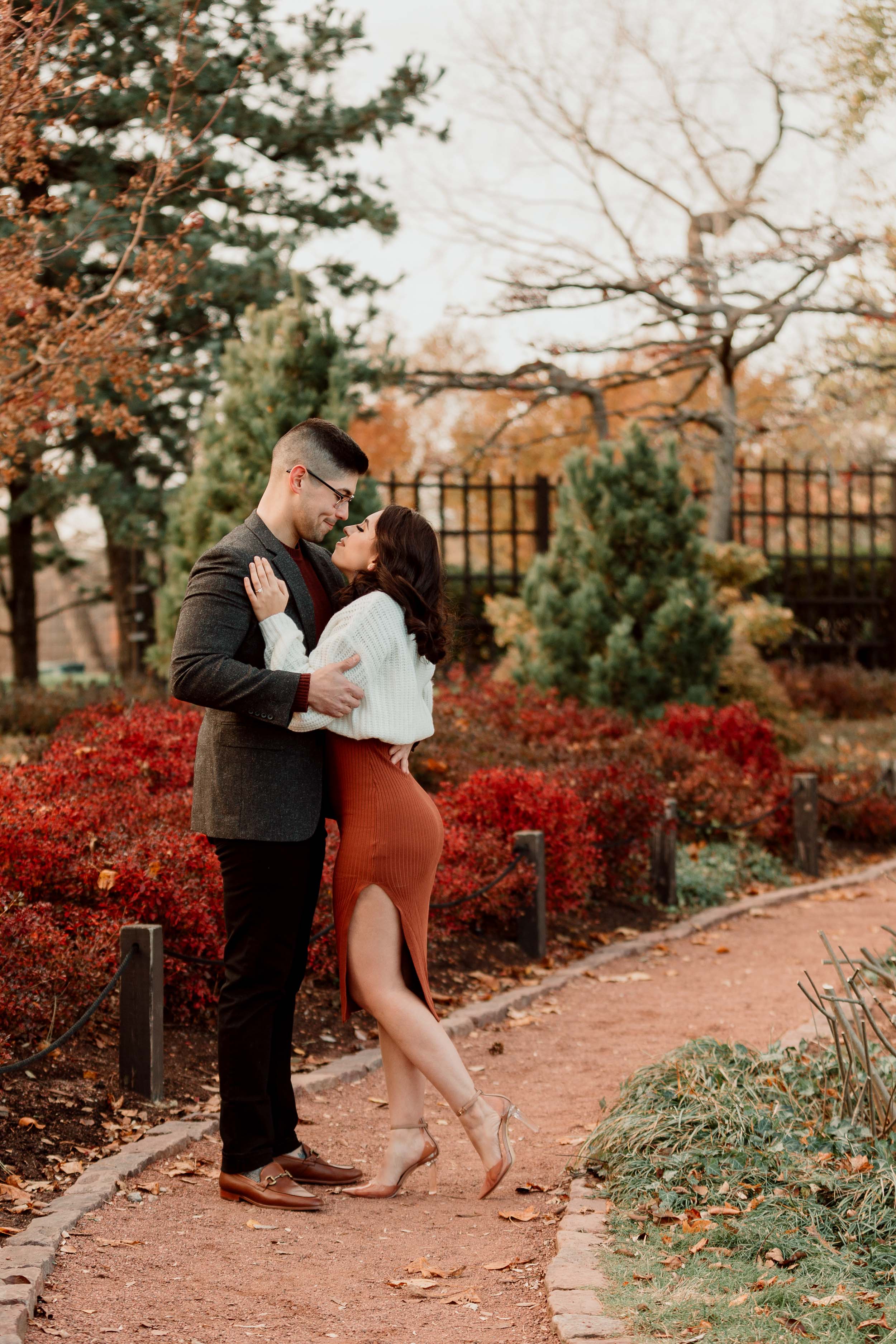 Sweet poses for outdoor engagement photos