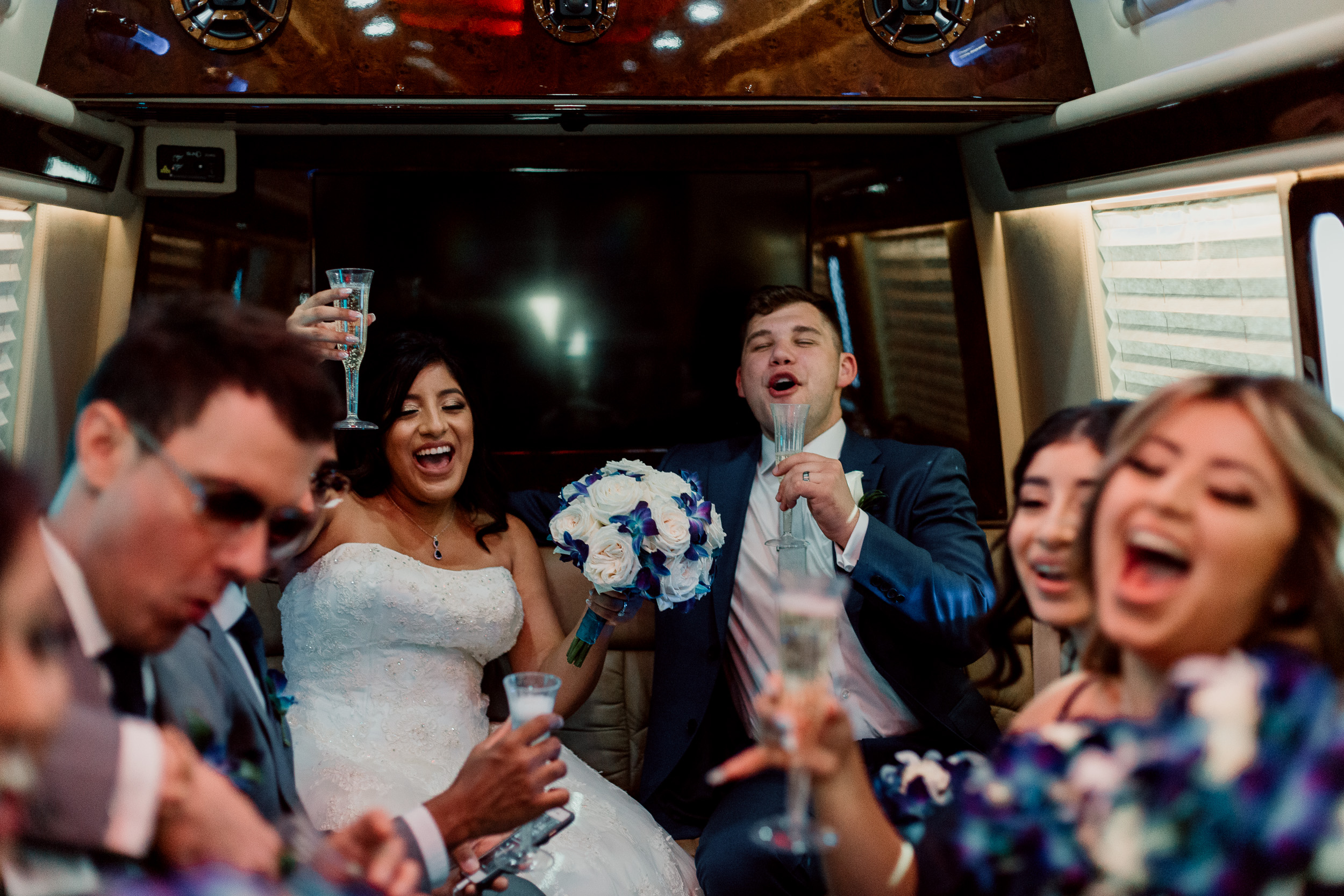 Wedding Limo | Bolingbrook Elopement | Chicago Intimate Wedding Photographer