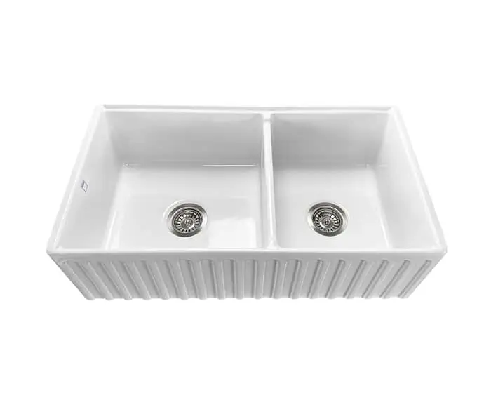 Memo Harper double-bowl, fire clay sink.