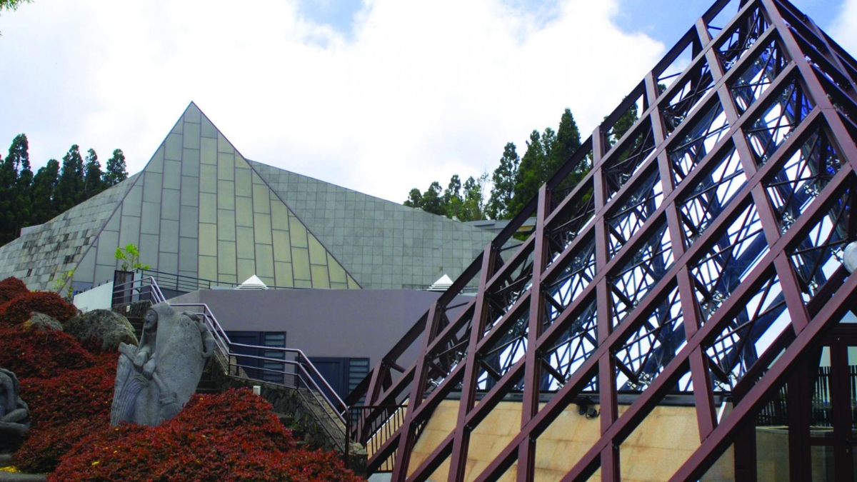 cite-du-volcan-la-reunion