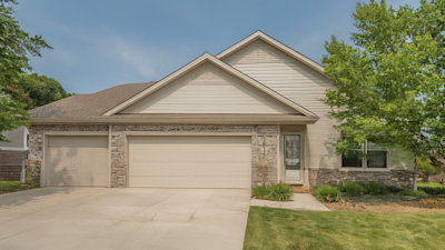 Expert Tips on How to Balance Garage Doors Safely and Easily