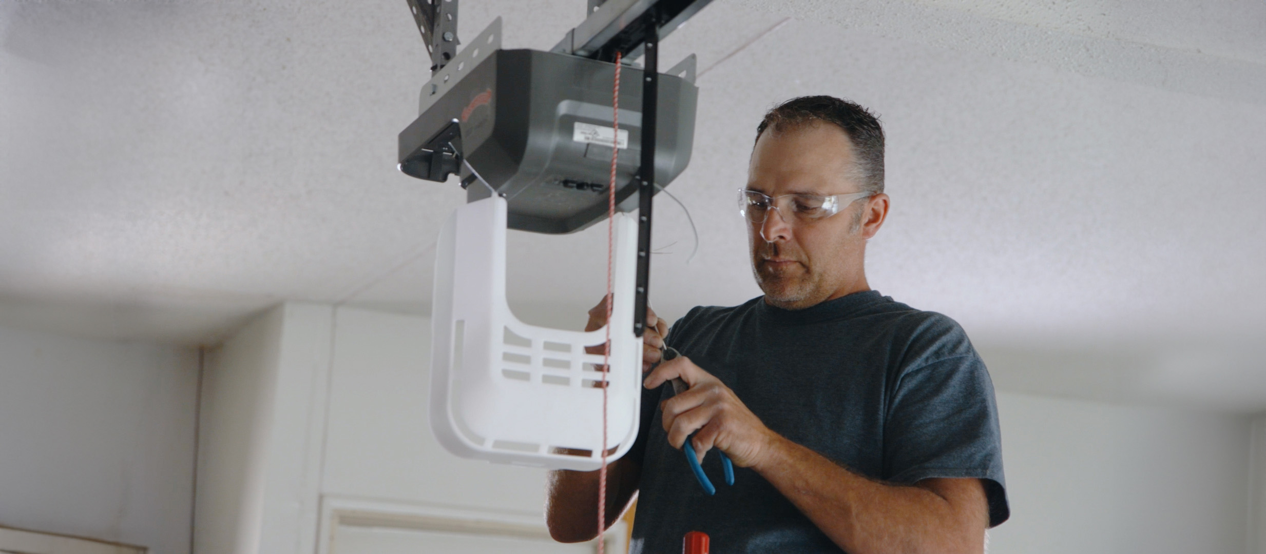 Sacramento Garage Door Tune Ups