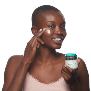 defying-gravity-transforming-moisturizer tips