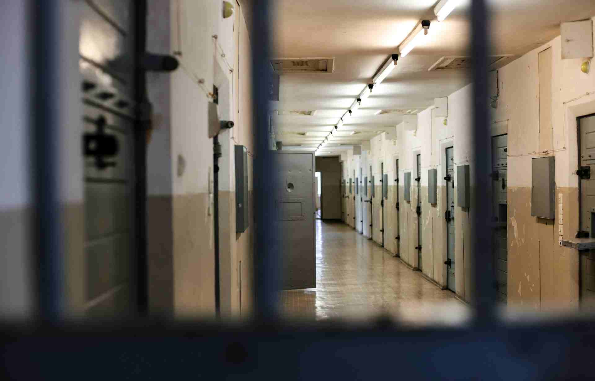 管收就是被關嗎?什麼情況下會被管收?律師:條件嚴格!