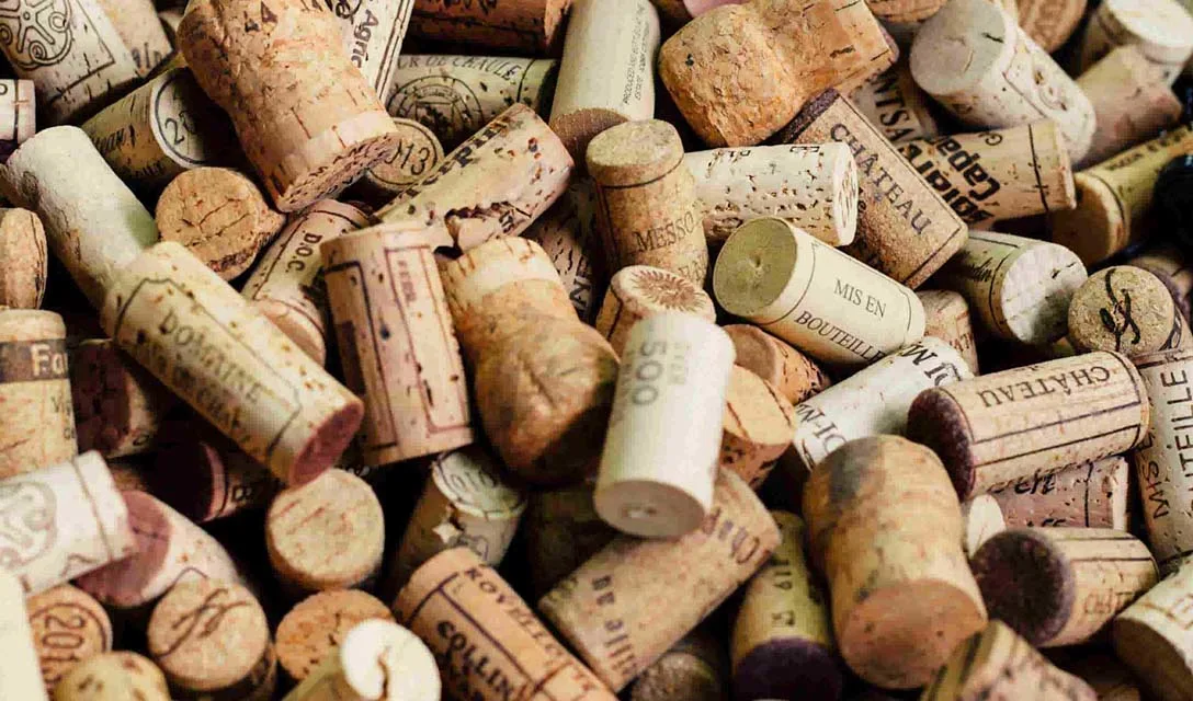 Wine cork vs screw cap – which is better?