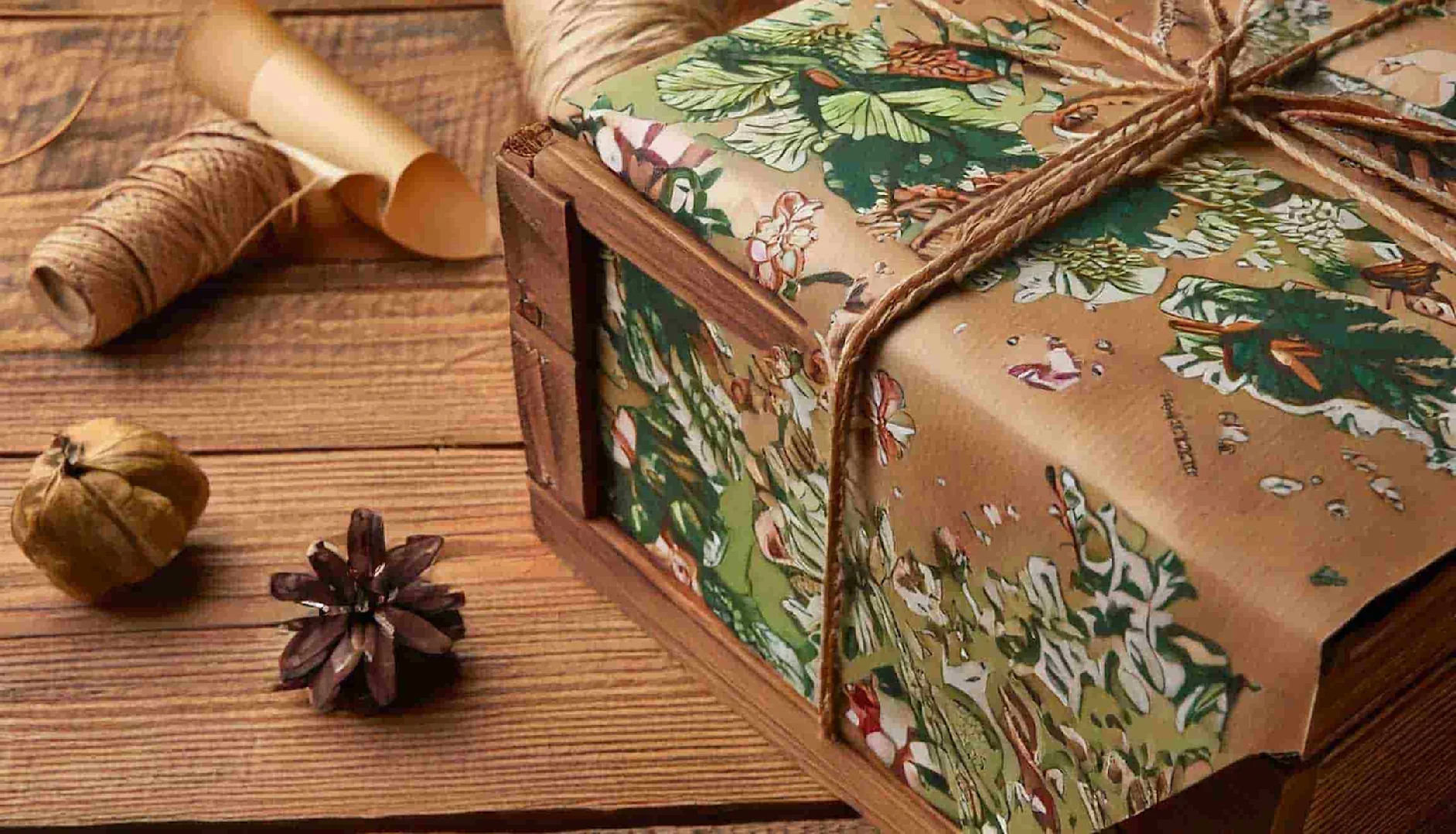 elevated wooden wine box