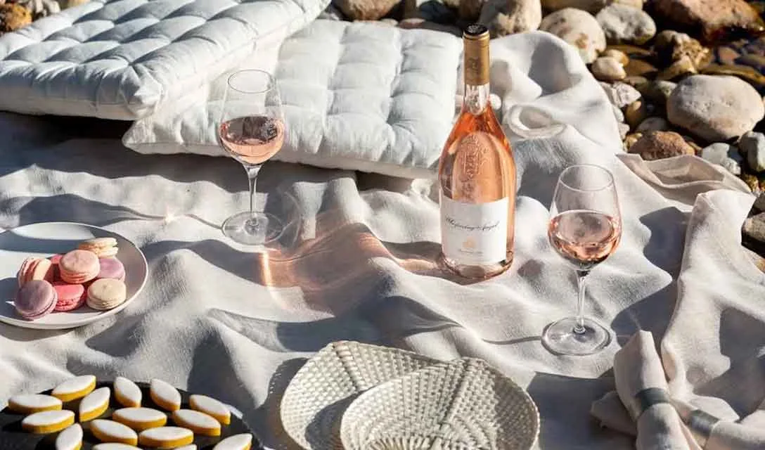 Blog Homepage - Learn Articles - Rose Wines Made - Image