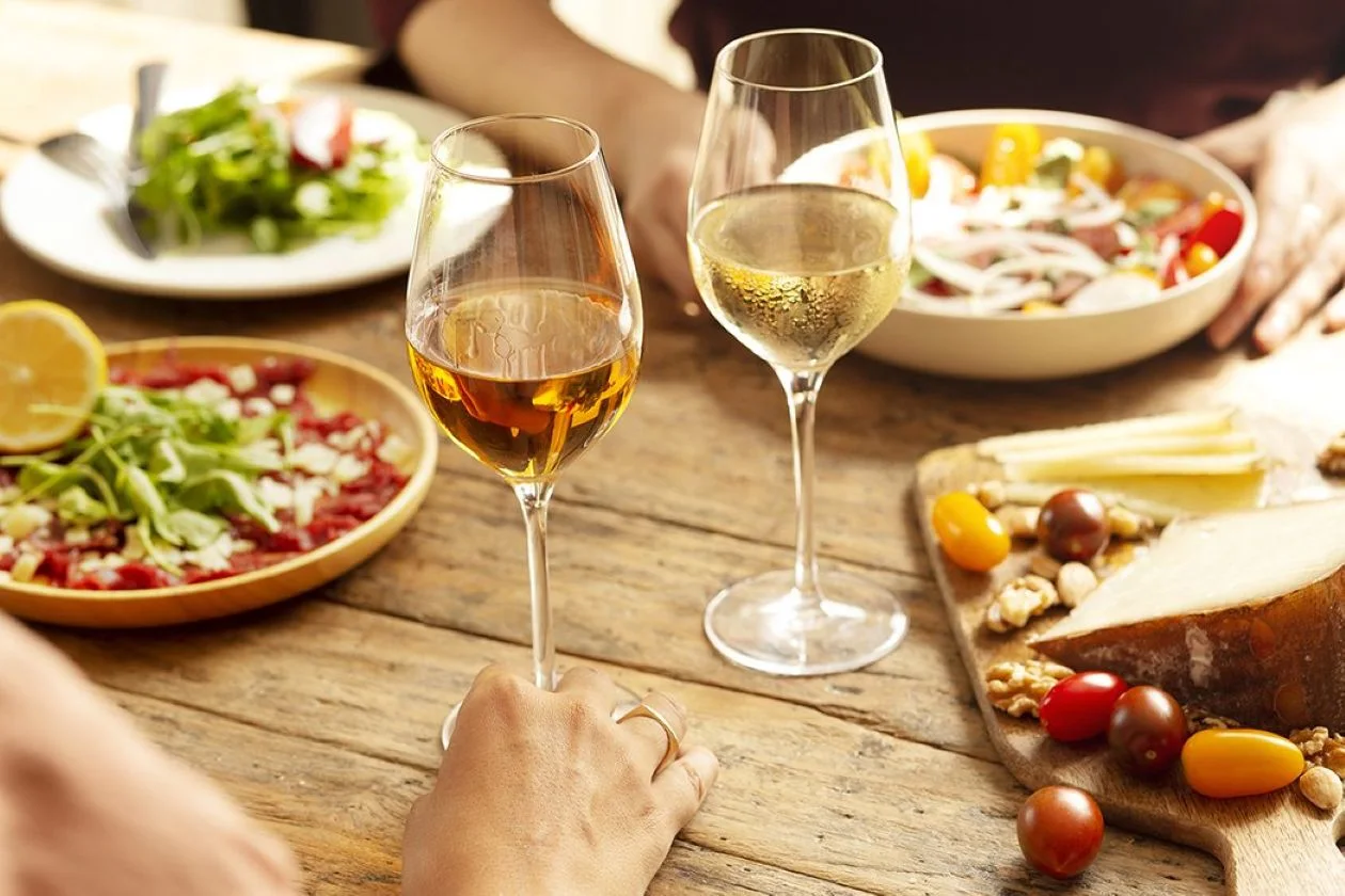 Taste Wine Like An Expert - Host a wine tasting 3 - Image