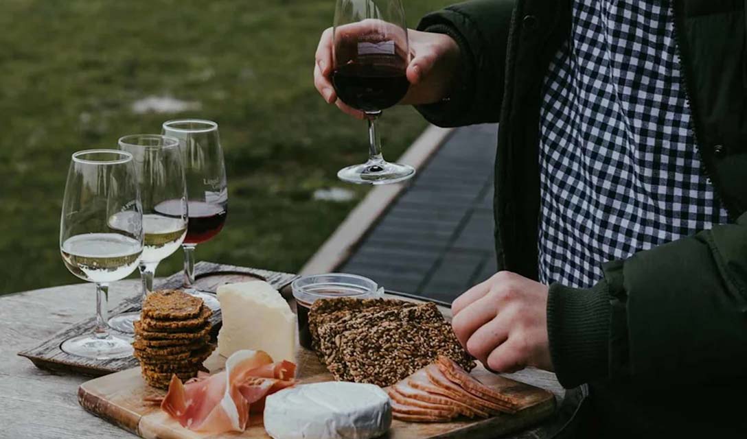 How to make the perfect cheese and wine match