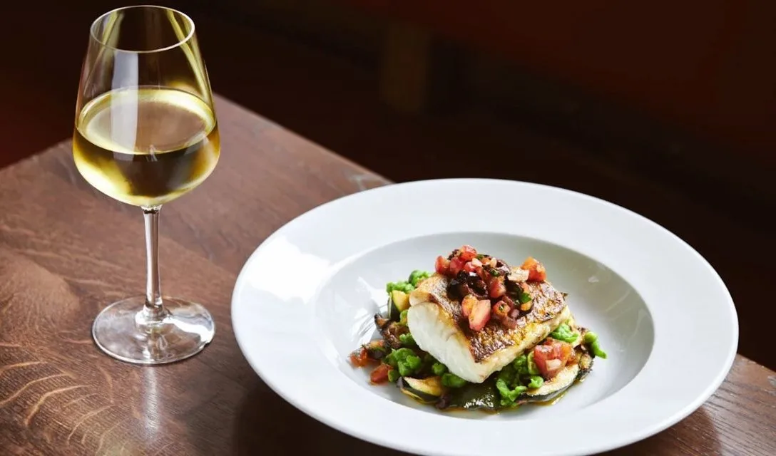 Blog Promo - Classic Wine Pairings For Seafood Dishes