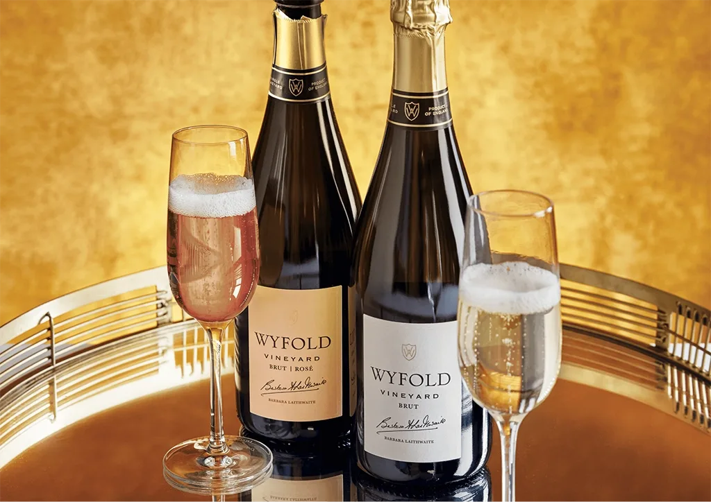 Vineyard Partners - Wyfold - Intro section images mobile carousel slide 1