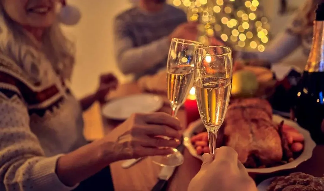 Blog promo - Best Sparkling Wines For Christmas