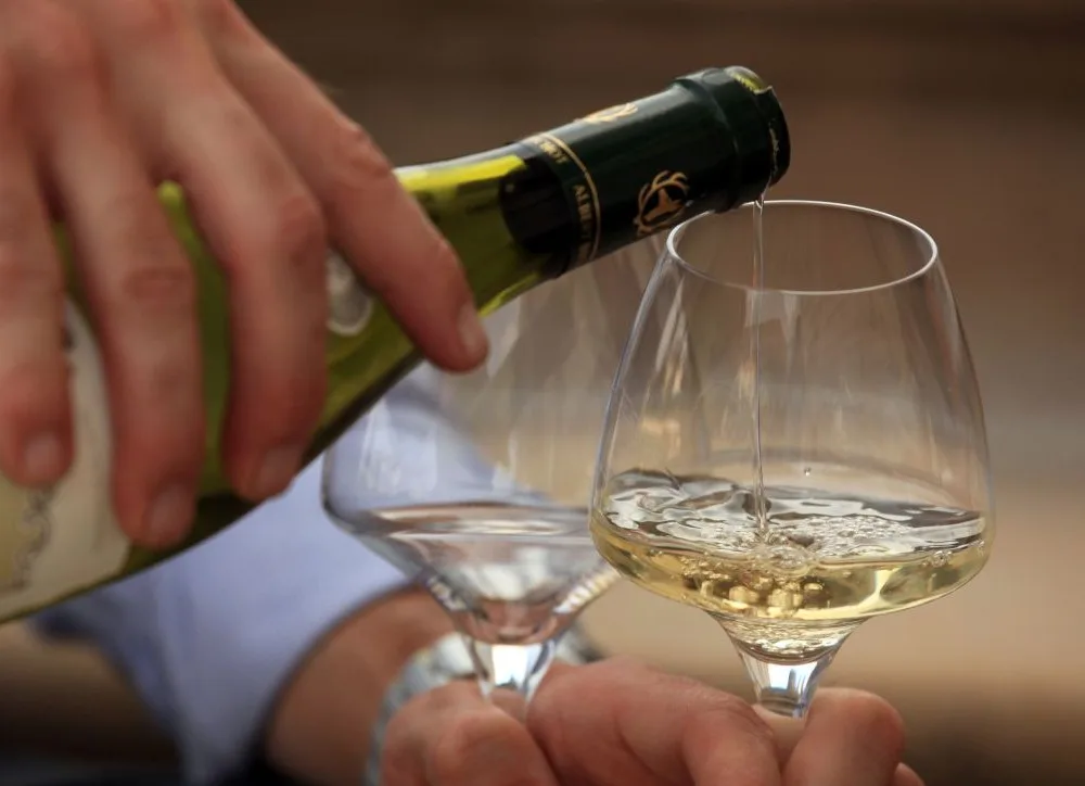 Oaked Versus Unoaked Chardonnay - Unoaked Chardonnay