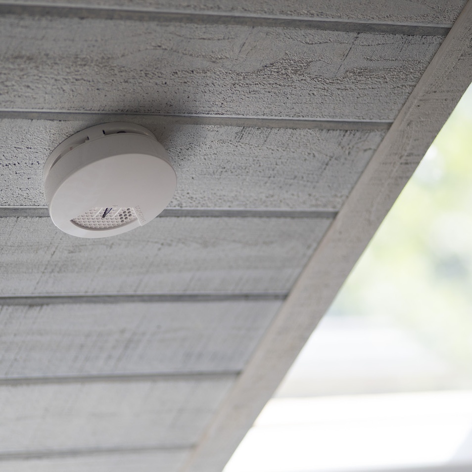 SimpliSafe Smoke Detector | Extra Sensors | SimpliSafe