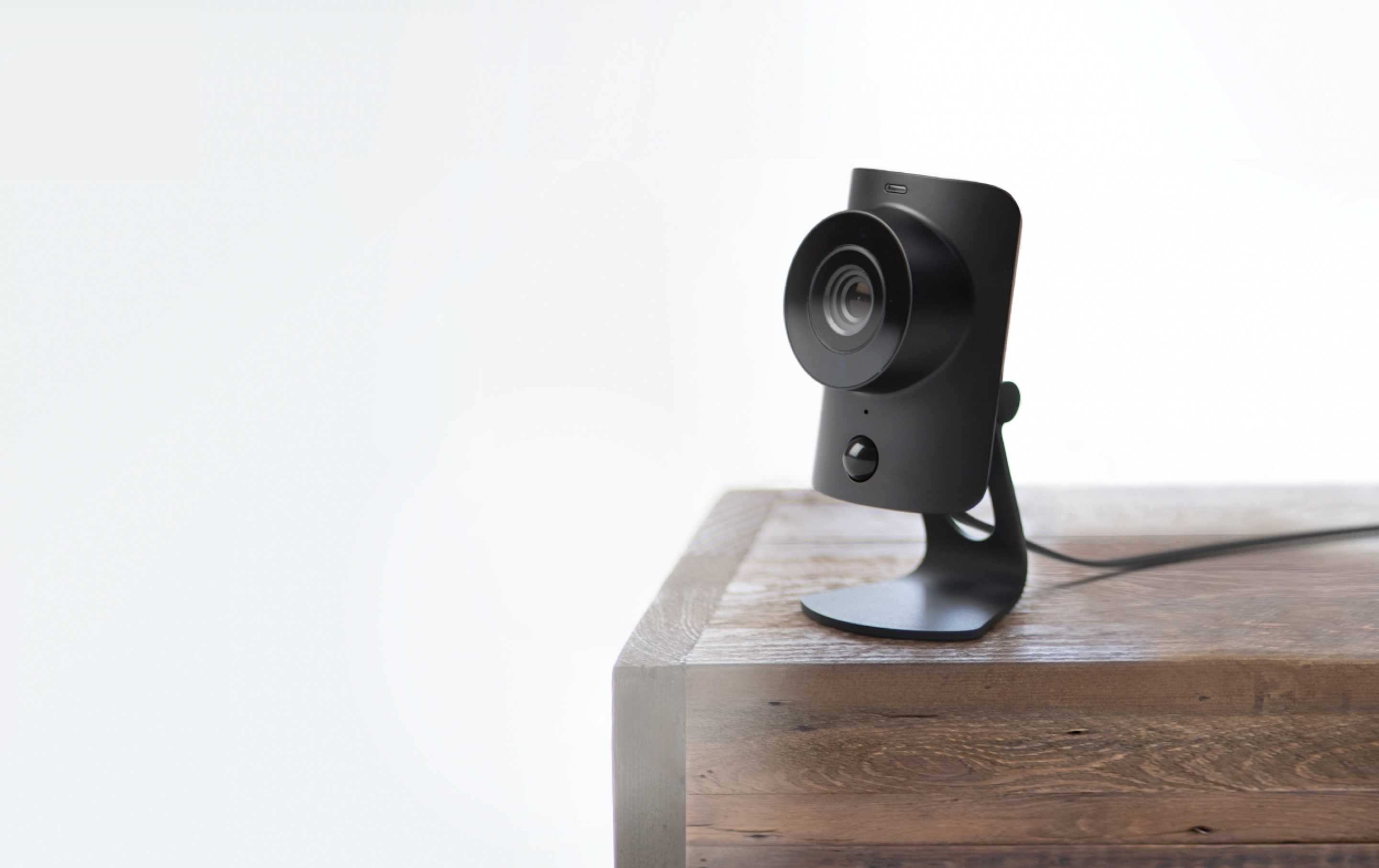 Wireless Security Camera System | SimpliSafe Indoor Security Camera