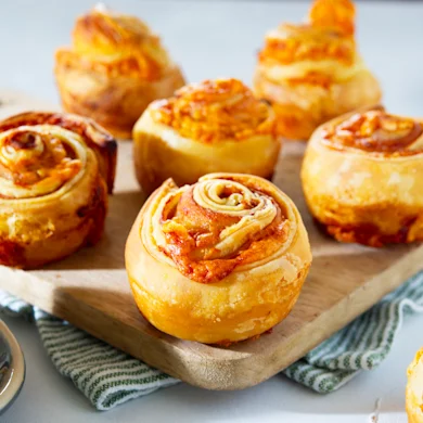 Cruffins met kaas en spek