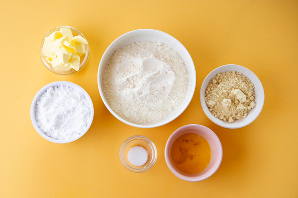 Recept - Bakken.nl - Aardbeien gebakjes - stap voor stap - 1