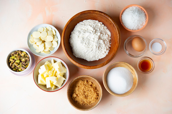 Recept - Bakken.nl - Kokoskoekjes - Pistache en witte Chocolade - stap voor stap 1