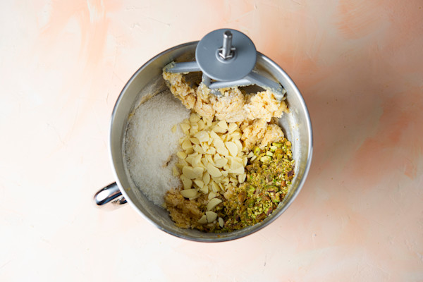 Recept - Bakken.nl - Kokoskoekjes - Pistache en witte Chocolade - stap voor stap 5