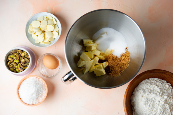 Recept - Bakken.nl - Kokoskoekjes - Pistache en witte Chocolade - stap voor stap 2