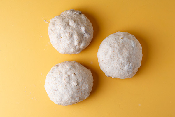 Recept - Bakken.nl - Notenbrood - Stap voor stap - 5