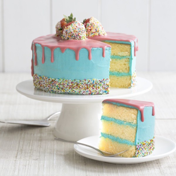 Staan voor hypotheek lippen Sprinkle Party Cake | Bakken.nl